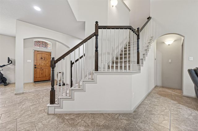 2308 Siegen Drive, Conroe, TX 77304