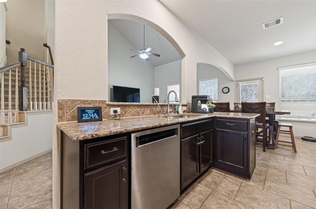 2308 Siegen Drive, Conroe, TX 77304