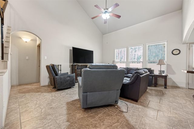 2308 Siegen Drive, Conroe, TX 77304