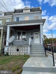 313 UPSHUR ST NW, Washington, DC 20011