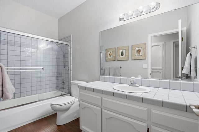 1710 Cartagena Dr, Yuba City, CA 95993