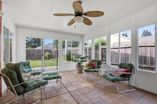 1710 Cartagena Dr, Yuba City, CA 95993