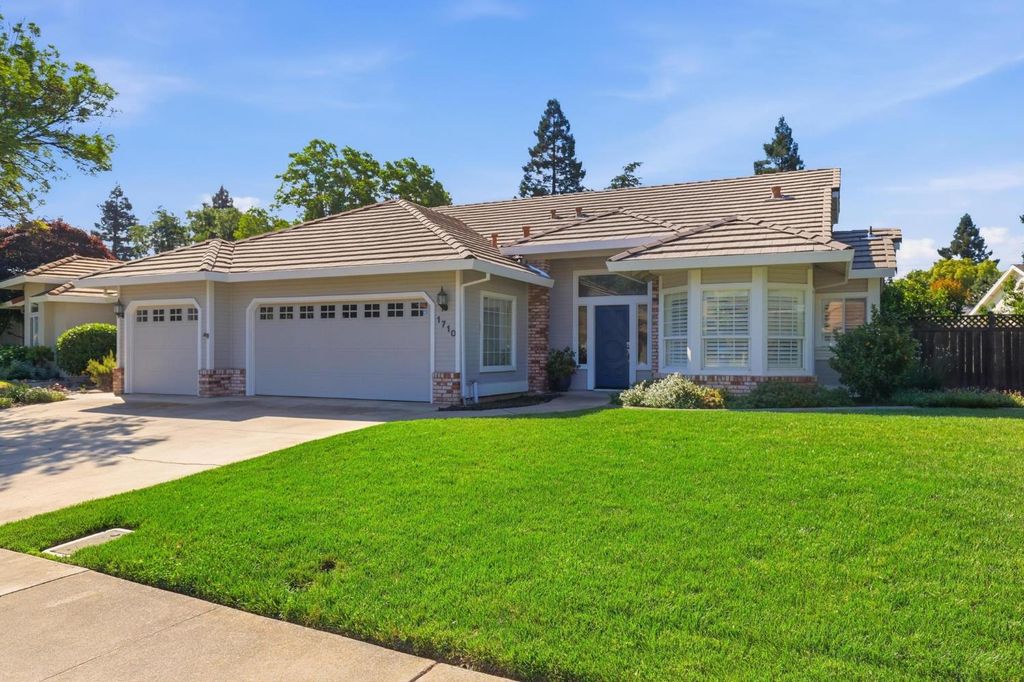 1710 Cartagena Dr, Yuba City, CA 95993