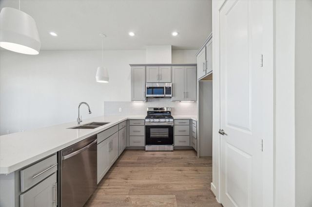 3913 Willowbend Point Drive, Houston, TX 77025