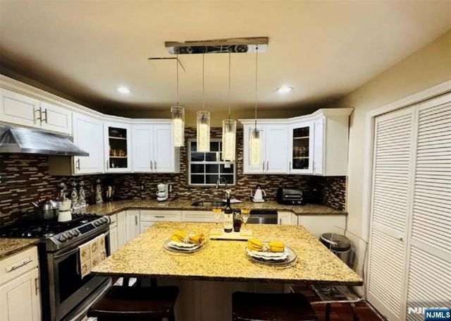 419-421 19th Avenue, Paterson, NJ 07504