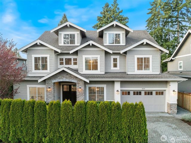 10610 NE 28th Street, Bellevue, WA 98004