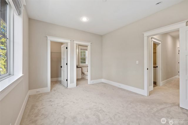 10610 NE 28th Street, Bellevue, WA 98004