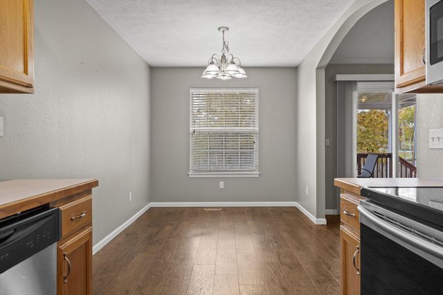 440 W White Ash Road, Nixa, MO 65714