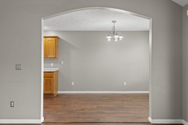 440 W White Ash Road, Nixa, MO 65714