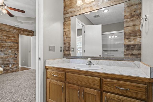 440 W White Ash Road, Nixa, MO 65714