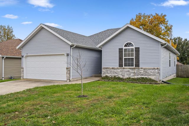 440 W White Ash Road, Nixa, MO 65714