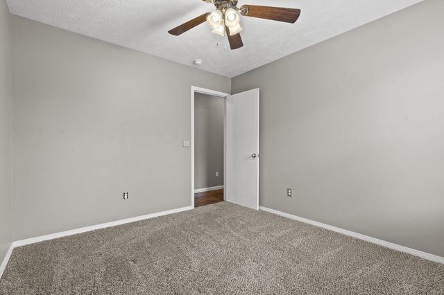 440 W White Ash Road, Nixa, MO 65714