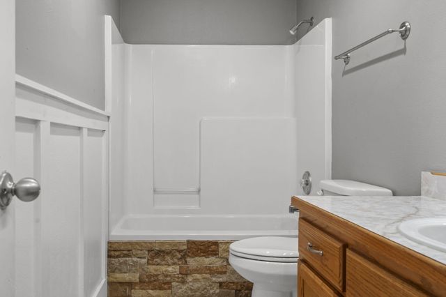 440 W White Ash Road, Nixa, MO 65714