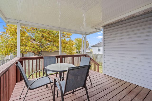 440 W White Ash Road, Nixa, MO 65714