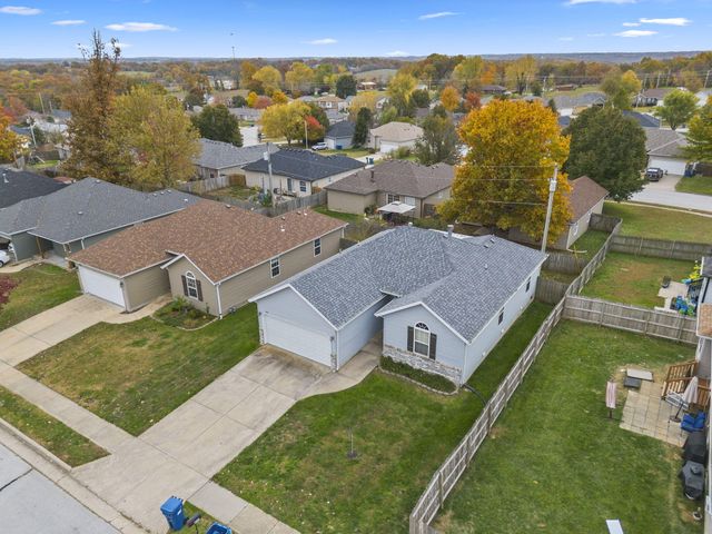 440 W White Ash Road, Nixa, MO 65714