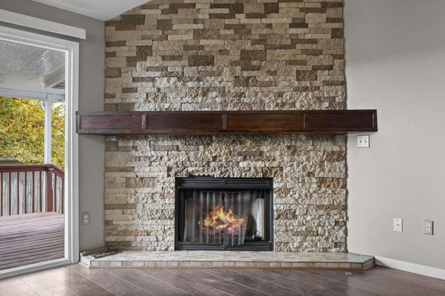 440 W White Ash Road, Nixa, MO 65714