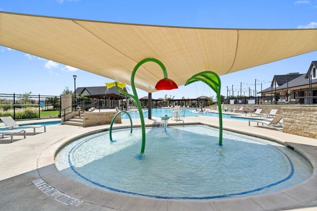 1037 Gillespie Drive, Justin, TX 76247