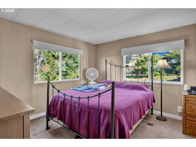 170 GLEN DEE Ln, Winchester Bay, OR 97467