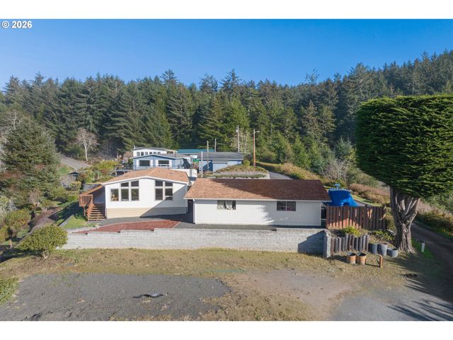 170 GLEN DEE Ln, Winchester Bay, OR 97467