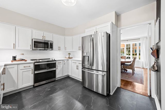 103 SAINT DUNSTANS RD, Baltimore, MD 21212