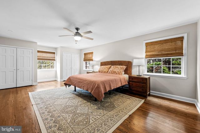 103 SAINT DUNSTANS RD, Baltimore, MD 21212