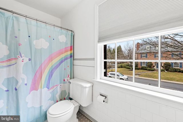 103 SAINT DUNSTANS RD, Baltimore, MD 21212