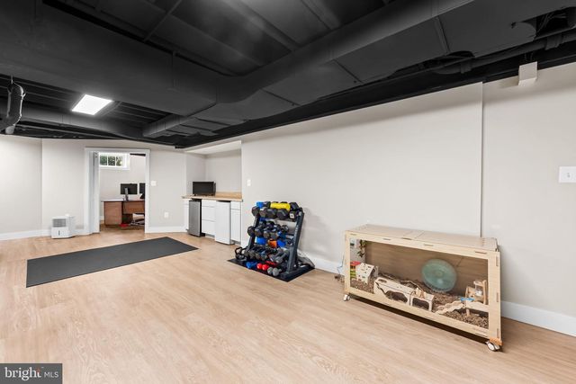 103 SAINT DUNSTANS RD, Baltimore, MD 21212