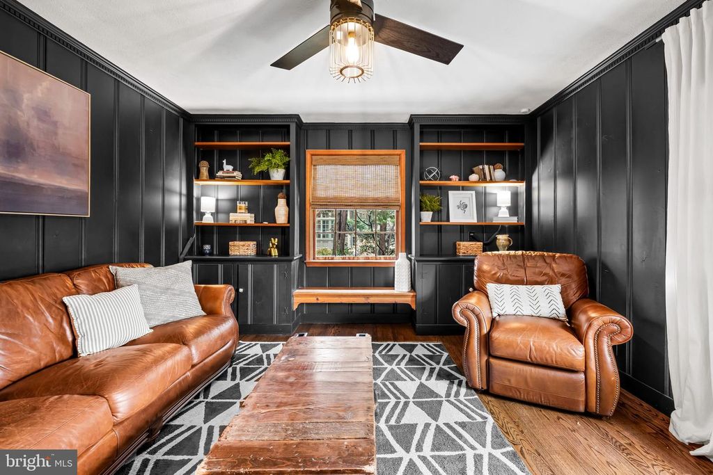 Image 22 of property listing at 103 SAINT DUNSTANS RD, Baltimore, MD 21212