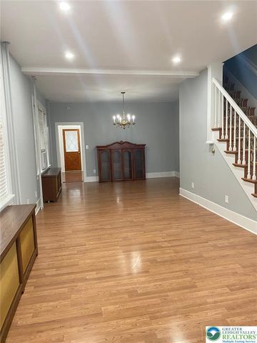 2247 Fairview Avenue, Wilson Boro, PA 18042