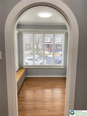 2247 Fairview Avenue, Wilson Boro, PA 18042