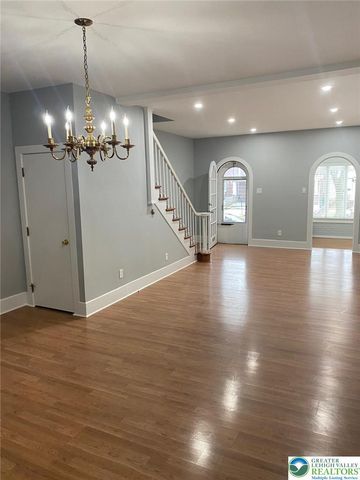 2247 Fairview Avenue, Wilson Boro, PA 18042