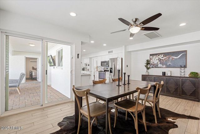 8102 E MULBERRY Street, Scottsdale, AZ 85251