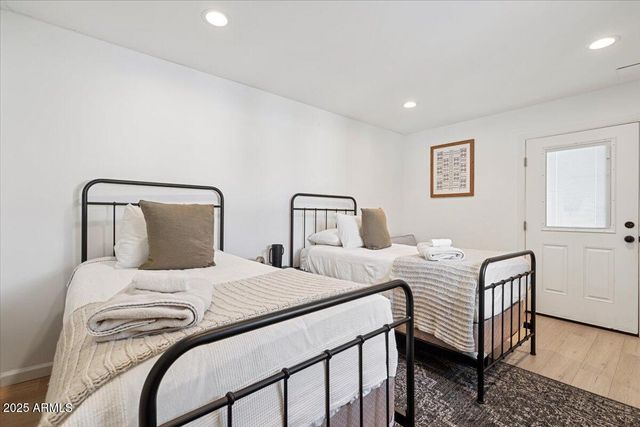 8102 E MULBERRY Street, Scottsdale, AZ 85251