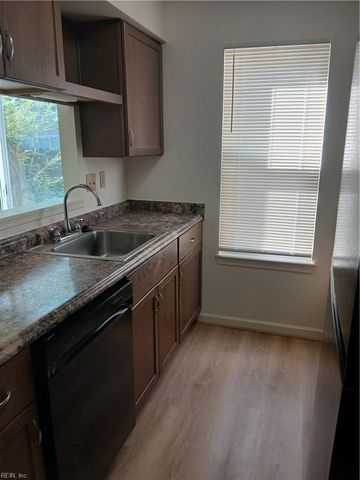 2713 Janice Lynn CT, Chesapeake, VA 23322