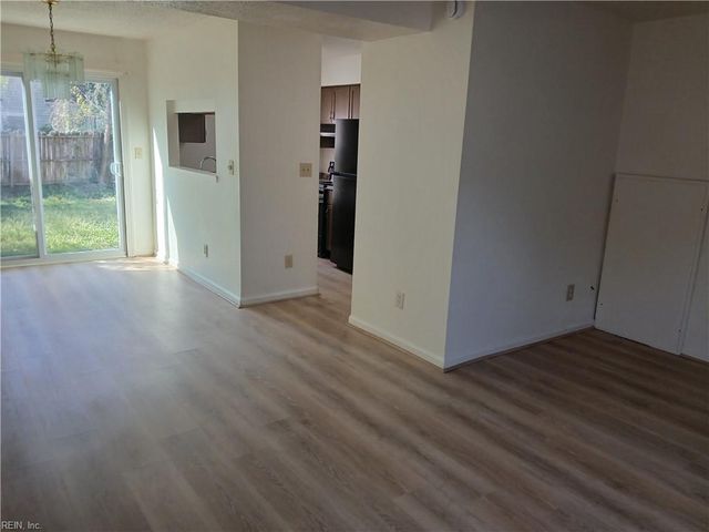 2713 Janice Lynn CT, Chesapeake, VA 23322