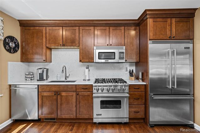 357 Sunset Street, Plymouth, MI 48170