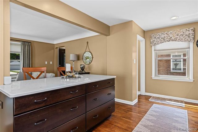 357 Sunset Street, Plymouth, MI 48170