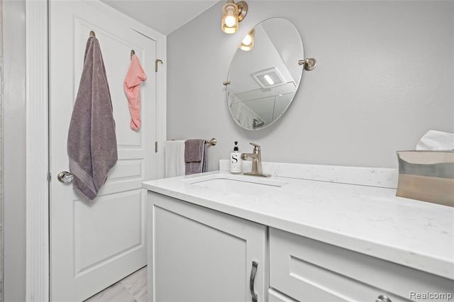 357 Sunset Street, Plymouth, MI 48170