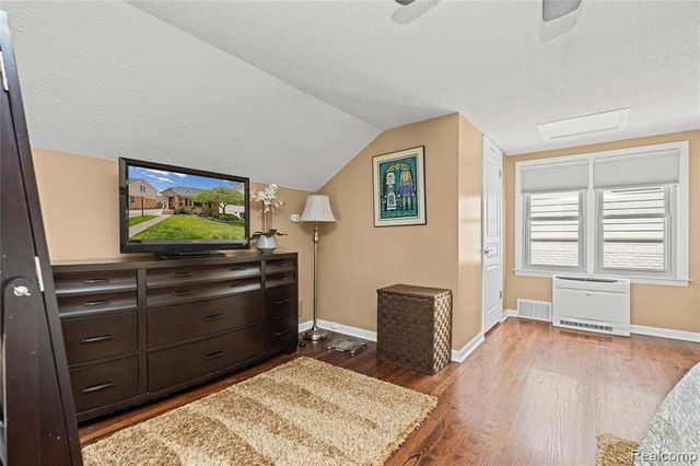 357 Sunset Street, Plymouth, MI 48170