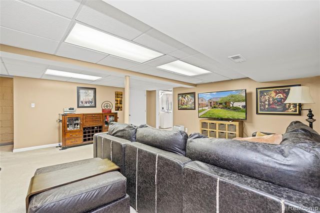 357 Sunset Street, Plymouth, MI 48170