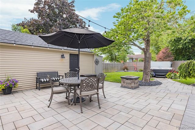 357 Sunset Street, Plymouth, MI 48170