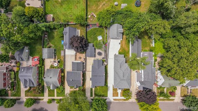 357 Sunset Street, Plymouth, MI 48170