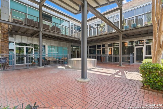 1339 S Flores St Ste 203, San Antonio, TX 78204