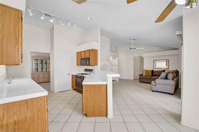 7745 Safari Lane, Las Vegas, NV 89129