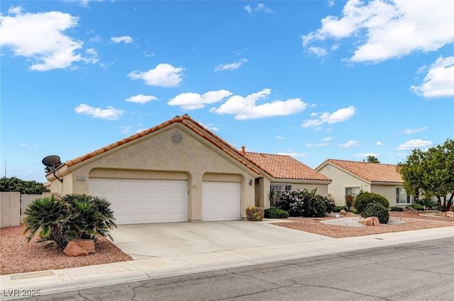 7745 Safari Lane, Las Vegas, NV 89129