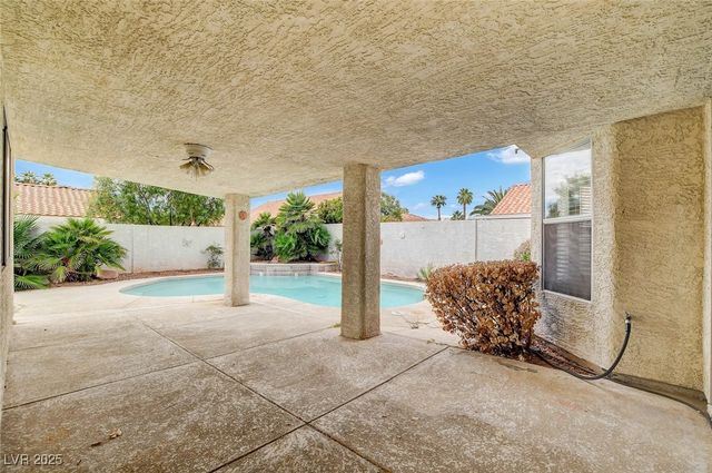 7745 Safari Lane, Las Vegas, NV 89129