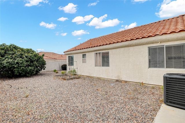 7745 Safari Lane, Las Vegas, NV 89129