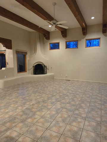 2738 Tramway Circle NE, Albuquerque, NM 87122