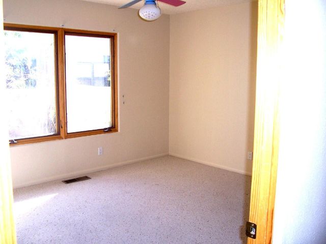 2738 Tramway Circle NE, Albuquerque, NM 87122