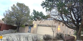2738 Tramway Circle NE, Albuquerque, NM 87122